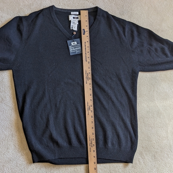 NWT Men's Abboud Black Cashmere V-neck Winter Sweater | Size XL - Picture 4 of 7